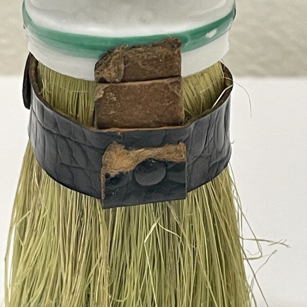 VINTAGE FRENCH BULL DOG Whisk Brush 1920s Genuine Porcelain #8575 Germany - Picture 6 of 14